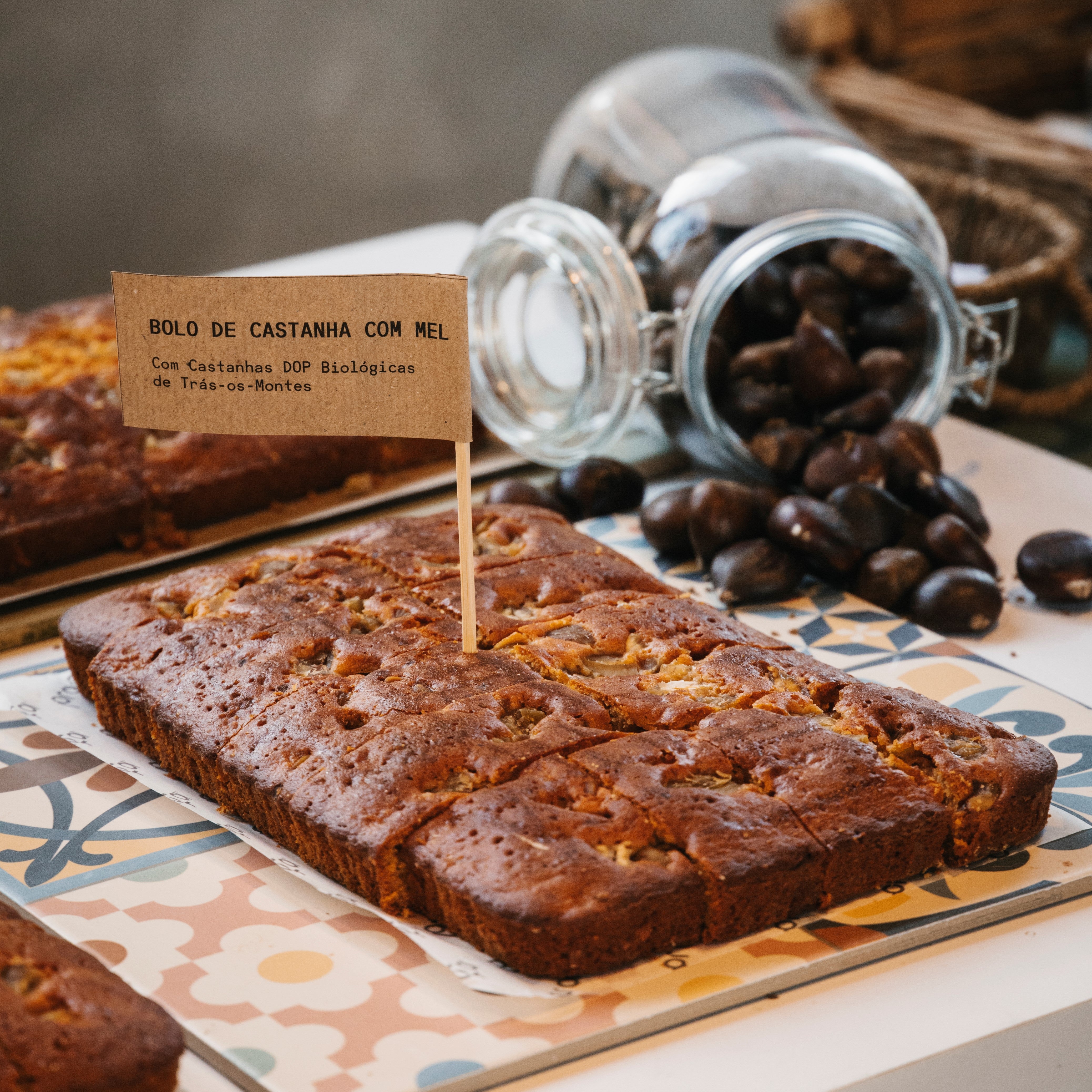 Bolo de Castanhas e Mel - Joana Xardoné