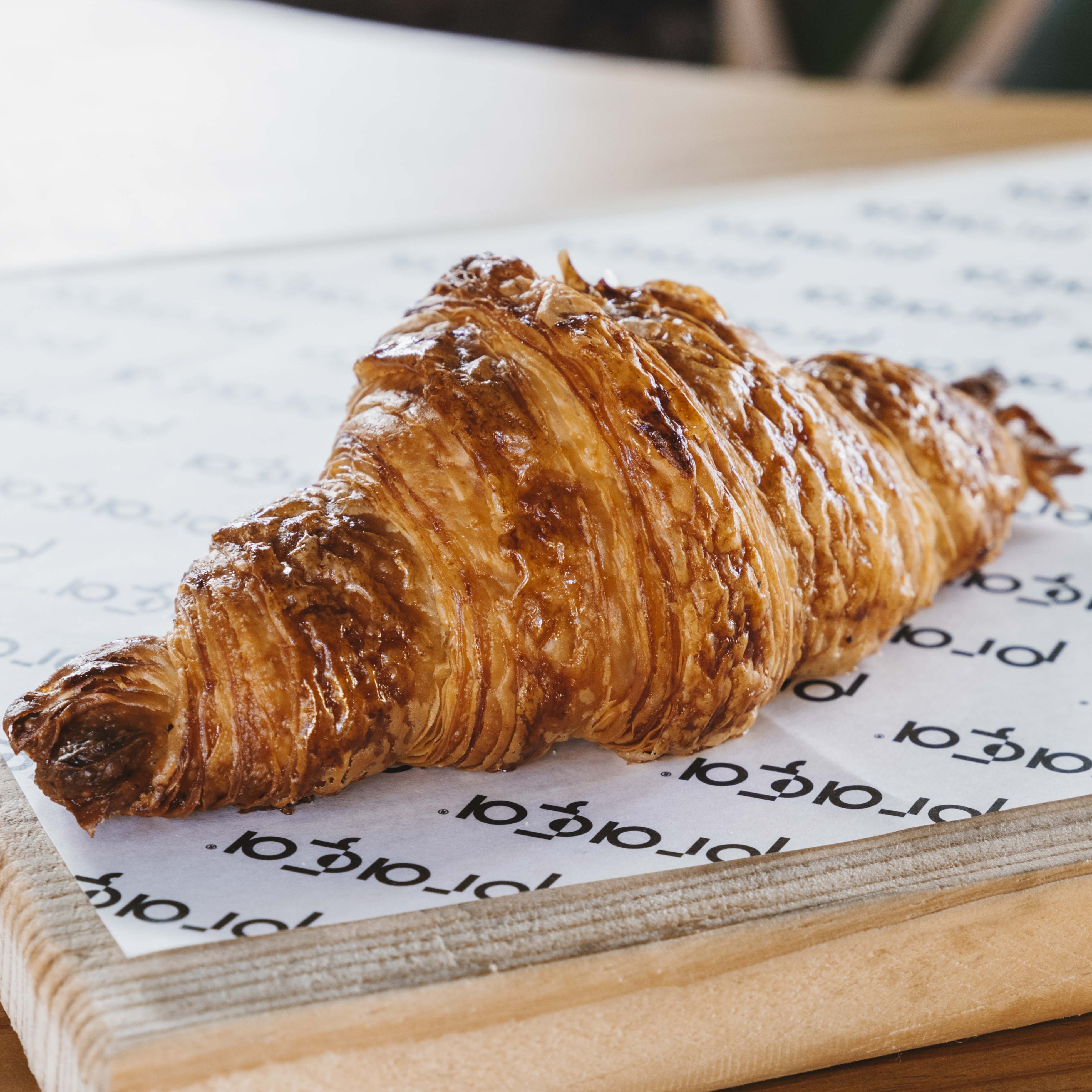 Croissant Folhado (2 unidades)